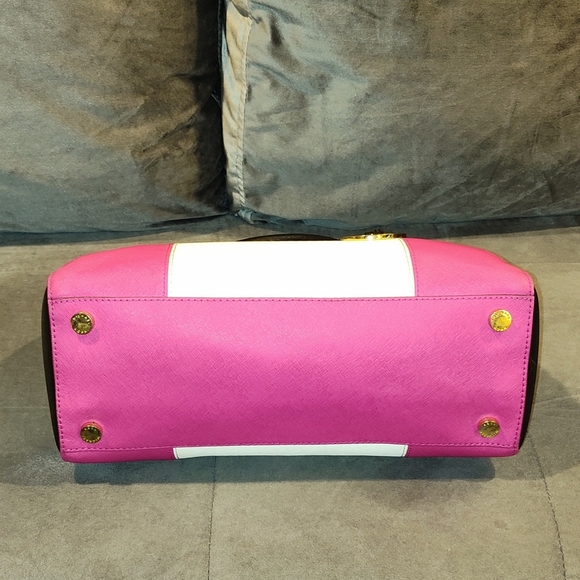 MICHAEL Michael Kors Sutton Large Center Stripe Dressy Tote - Picture 12 of 14